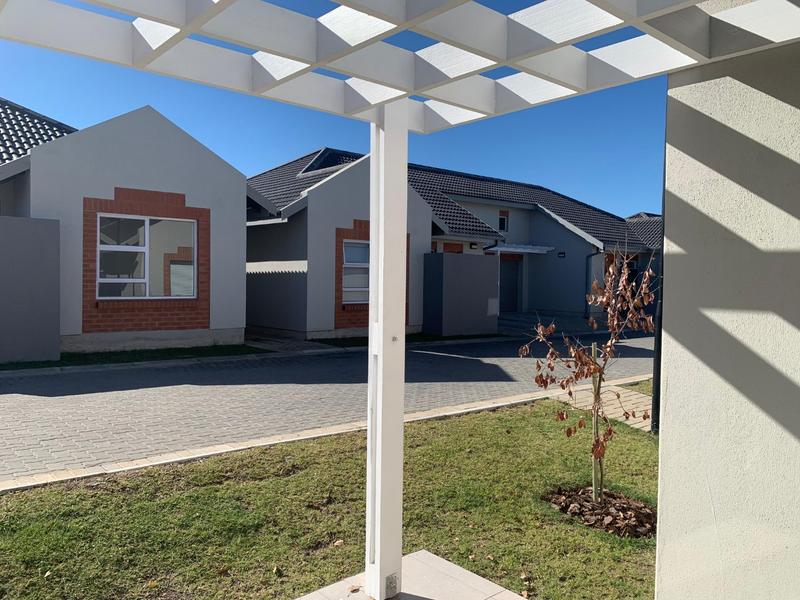 2 Bedroom Property for Sale in George Central Western Cape